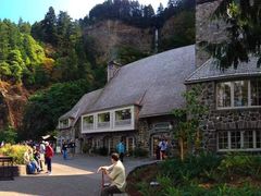 -Multnomah Falls Lodge Restaurant