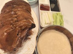 -梅利汴京烤鸭•开封豫菜地标店(东大街店)