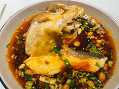 -张大胡子鱼头火锅酒楼(长益路店)