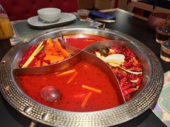 -廖掌柜·重庆鲜货火锅(上海首店)