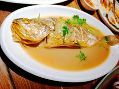 家常烧黄花鱼-前海沿·青岛菜(大拇指广场石老人店)