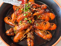 -巴厘龙虾·榜首油焖大虾(音乐学院·沿江酒馆店)