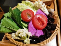 -十二舍·湯物素煮(江泰潤政店)