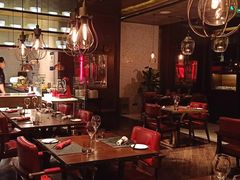 大堂-恰餐厅及酒吧 CHAR Bar & Grill (北京丽都皇冠假日店)