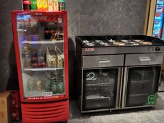 -运气牛自助酱大骨火锅(南京东路店)