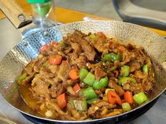小炒黄牛肉-小团圆灶台鱼·百城头牌菜(千岛湖店)