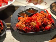 黄焖小龙虾-沪小胖·小龙虾(八佰伴店)