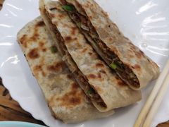 -溢心园香河肉饼总店