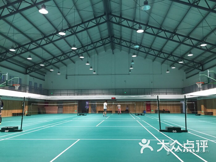 上海周浦羽毛球馆图片