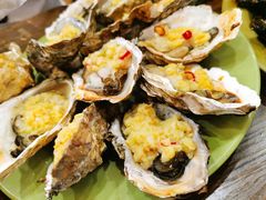 炭烧蒜蓉生蚝-贞姨美食·老字号海鲜大排档