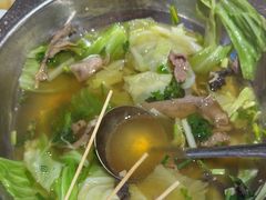 -谢老五跷脚牛肉·非遗传承店