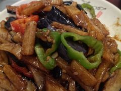 焖三鲜-聚首堂·特色小吃·肘子(什刹海德胜门店)