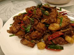 -尊爵天际大饭店 (近台茂)