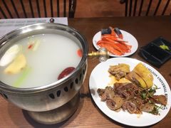 -亚马逊环球美食百汇(新城吾悦广场店)