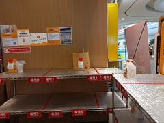 -麦当劳(皇岗路店)