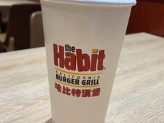 -The Habit Burger Grill 哈比特汉堡(爱琴海店)