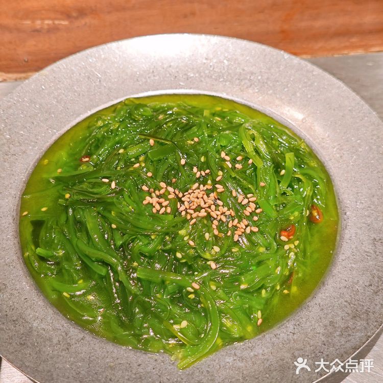 南京烧烤天花板！一口就把我香迷糊了