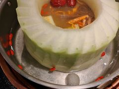 -得意咚瓜·顺德鱼生·冬瓜火锅(深圳首店)