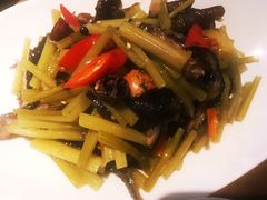 小馆自制泡椒黑鸡爪-黑鸡小馆(金源店)