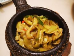-佬麻雀·新湘菜(珠海金发购物中心店)
