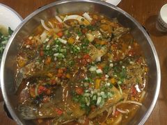 -三湘四水湖南特色餐厅(颐景公寓店)