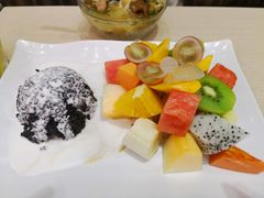 B仔黑糯米-佰搭果·广式茶餐厅(西华路店)
