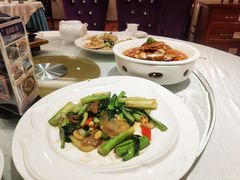 -金满福国际酒店(迎宾大道店)