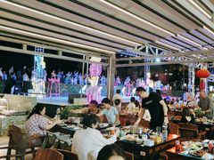 -渔家火锅·海鲜自助餐·演艺(亚龙湾天域酒店)