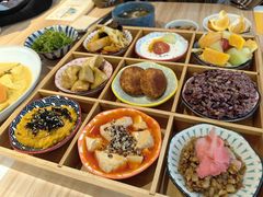 -轻蔬不用等·素食(江苏路店)