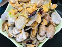 -渔人湾码头海鲜市场负二楼
