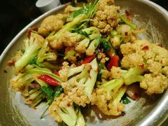 干锅有机花菜-三林本帮馆(中林街店)