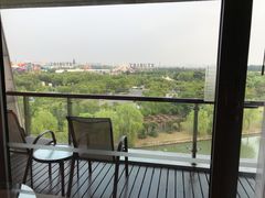 -上海佘山世茂艾美酒店