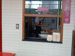 门面-小杨生煎(火车站北广场店)