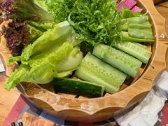 -山河屯铁锅炖·非遗东北菜(南山店)