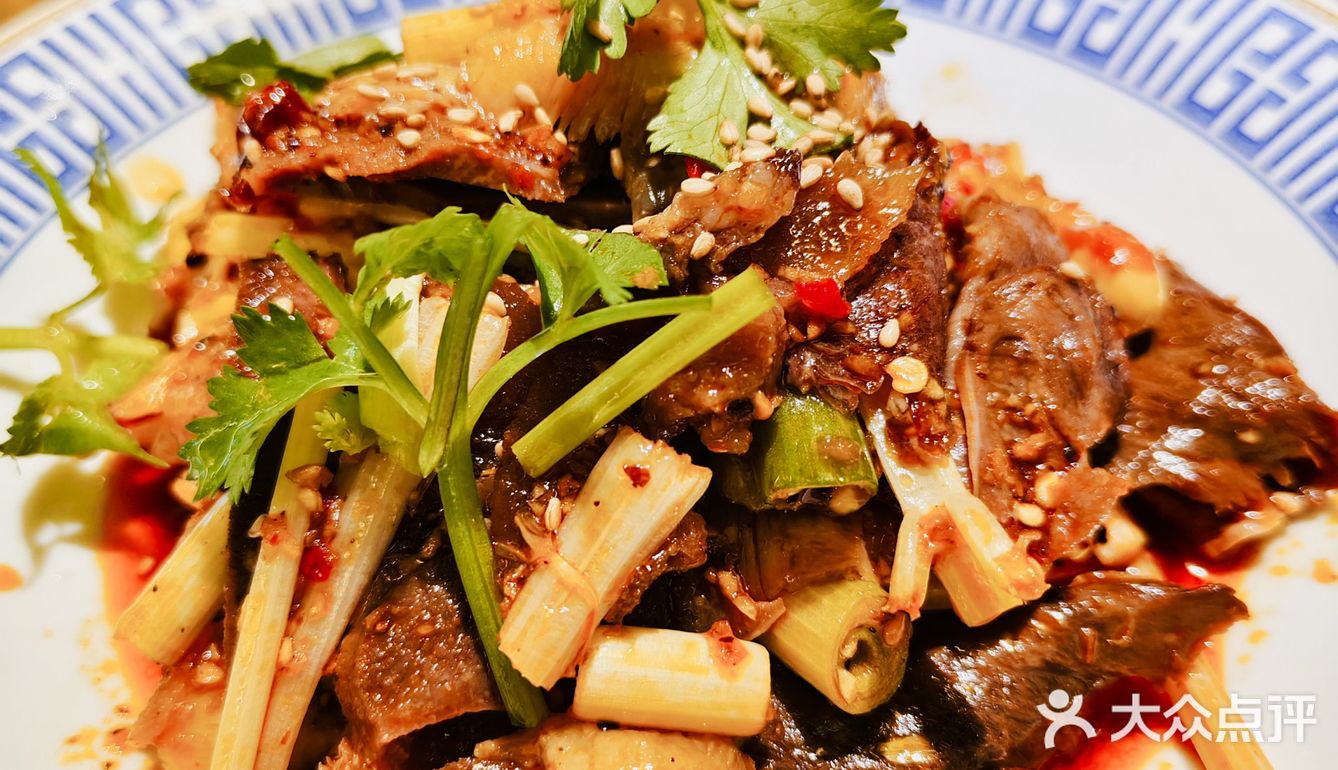 吃蹄花就认这家成都老字号！胶原蛋白满补！