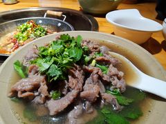 -大众跷脚牛肉馆·非遗传承单位(峨眉山店)