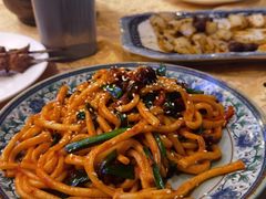 -维吾尔餐厅(宜山路店)