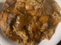 黄焖牛肉-柒號馆天津菜·八珍豆腐·牛窝骨