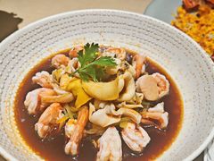 -余欢领鲜火锅(新街口店)