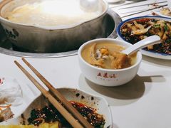 -土连锅·现熬养生汤锅(梁家巷店)