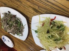 -溢心园香河肉饼总店
