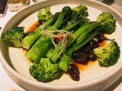 -羲和雅苑•北京烤鸭(陆家嘴中心店)