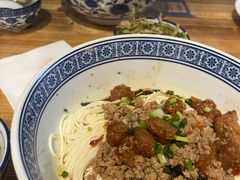 -沪西老弄堂面馆(定西路店)