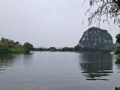 -星湖旅游景区七星岩