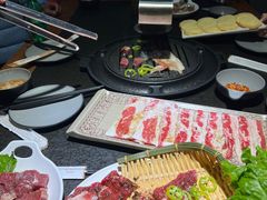 -七甲山烤肉(长白山奇石山珍根艺一条街店)