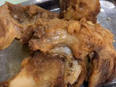 -荣吉招牌自助骨头锅(顾乡店)