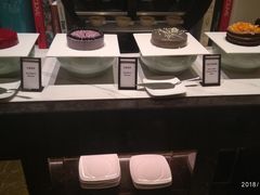 甜点小蛋糕-常州新城希尔顿酒店·OPEN全日餐厅