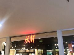 -H&M(鹏欣水游城店)