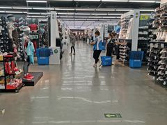 -迪卡侬(西三旗店)