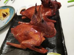 金牌红烧乳鸽-侨美·唐荔园·40年地道粤菜